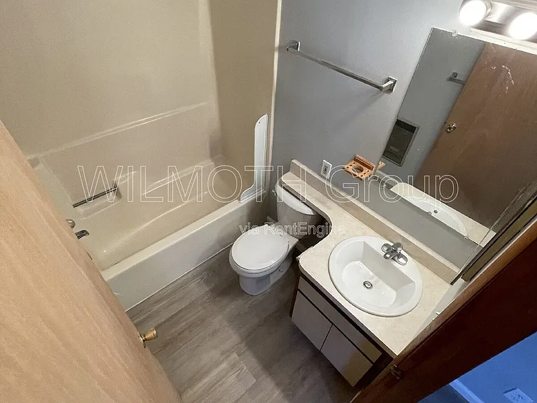 1818 Michigan St #3 — Photo 11