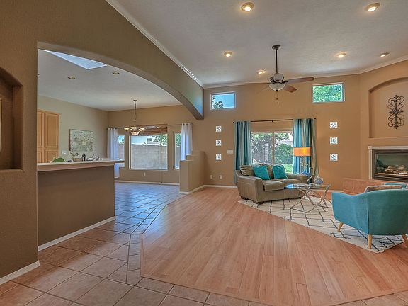 3rd image of 4915 Alta Mesa NW