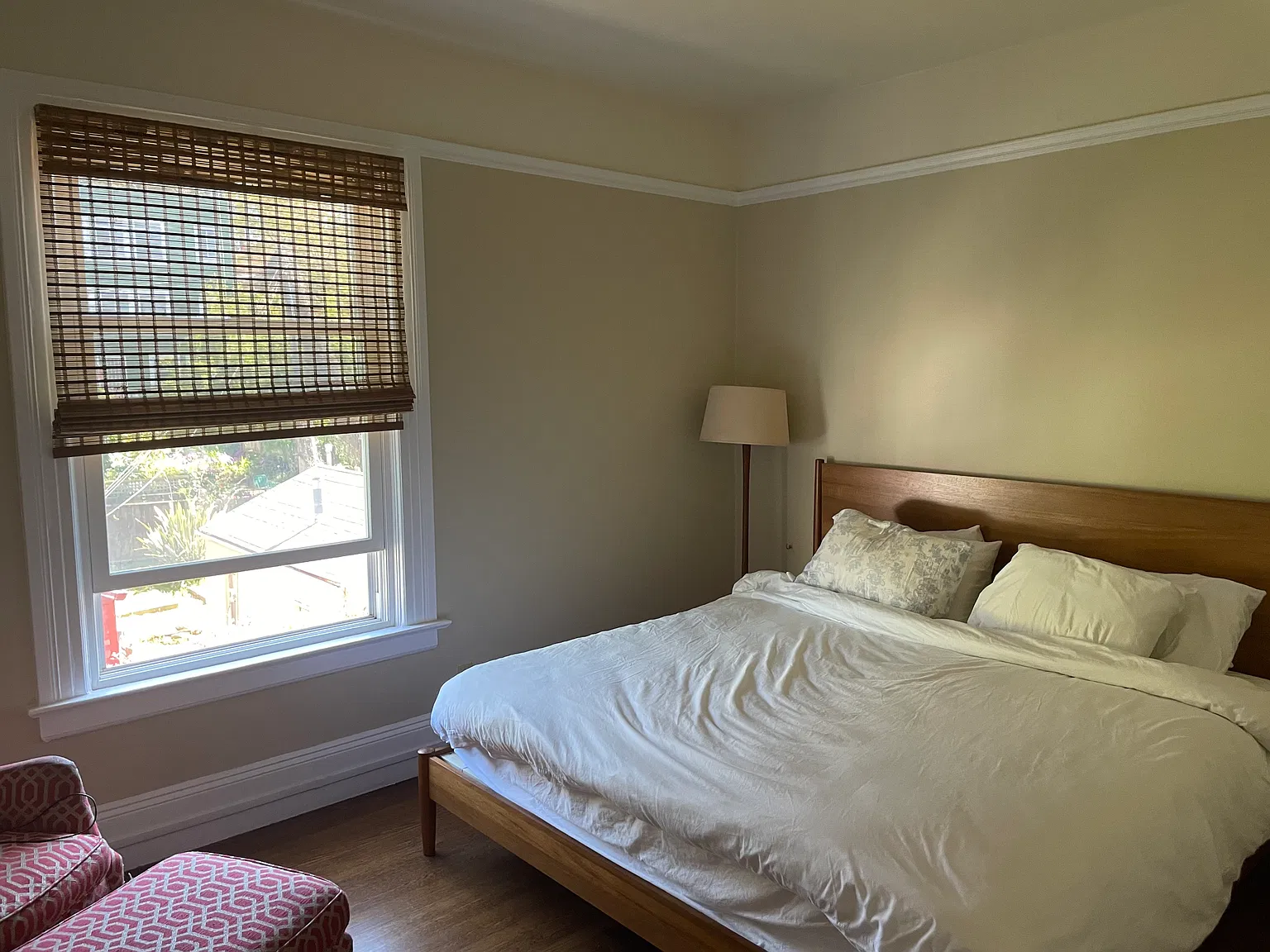 2 bed, 1200 sqft, $7,200 — Photo 1