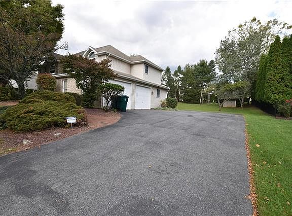 5th image of 3141 Highland Dr