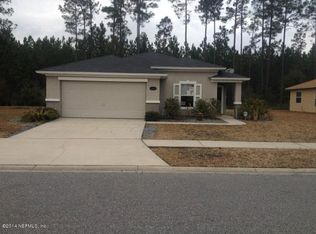 2081 Brian Lakes Dr N, Jacksonville, FL 32221