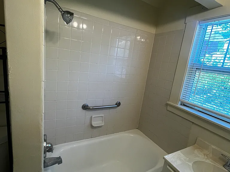 11 B St #11 — Photo 20