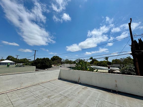 5th image of 2242 San Anseline Ave #6