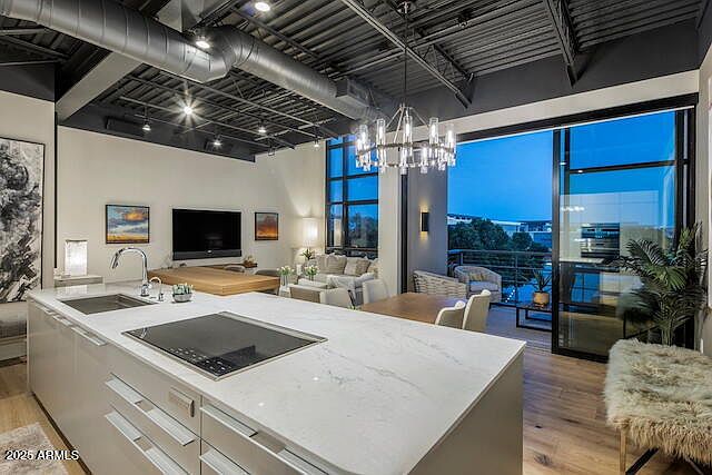 1st image of 15215 N KIERLAND Boulevard #303