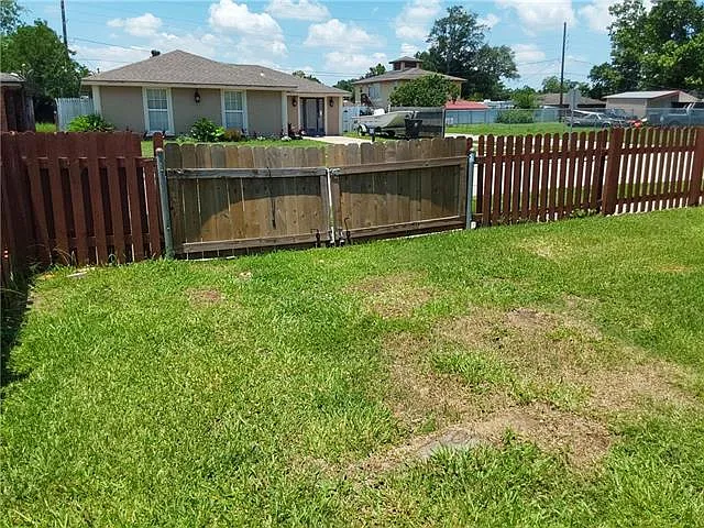 2025 Starling Dr — Photo 35