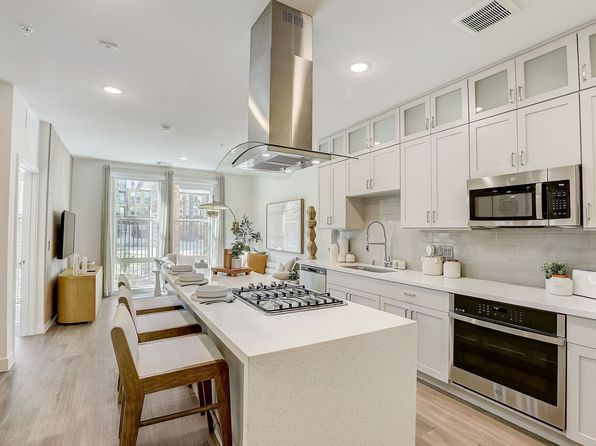 Aspire at Redwood | 6755 W Arby Ave, Las Vegas, NV