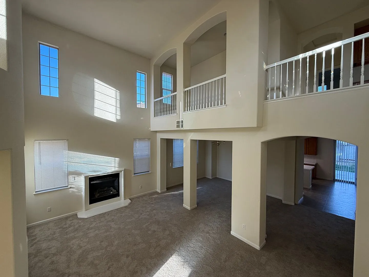 4 Bed| 3 Bath | 3009 SF | 3 Car Tandem Garage | Two Story | Tenant pays $195 monthly for WS&G — Photo 2