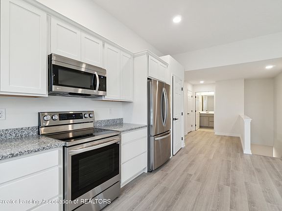 5th image of 316 Vansickle Dr #33