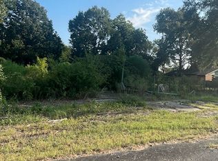 814 W 4th St, Dewitt, AR 72042