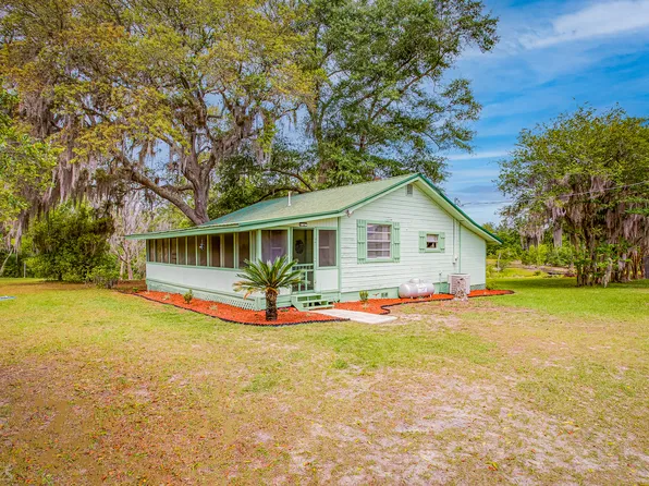 41 Sheridan St, Saint George, GA 31562