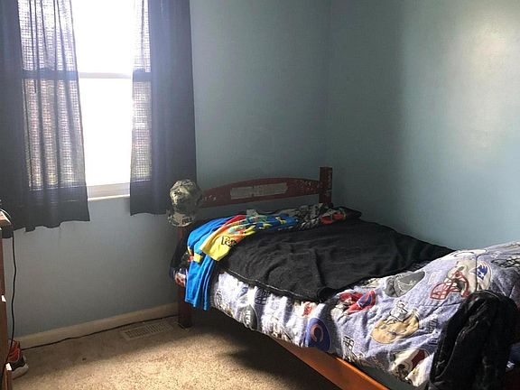 3rd image of 3914 Colorado Ave