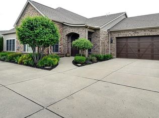 1442 Bourdeaux Way, Centerville, OH 45458
