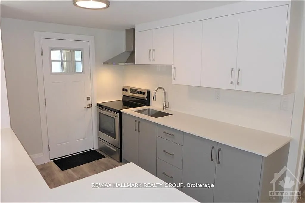 2 bed, $2,400 — Photo 4