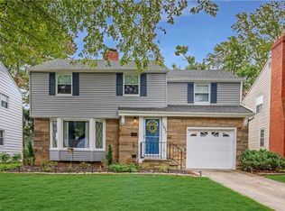 1427 Henning Dr, Lyndhurst, OH 44124