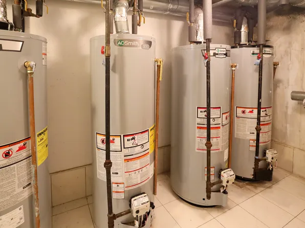 140 Avenue O image 15 of 19