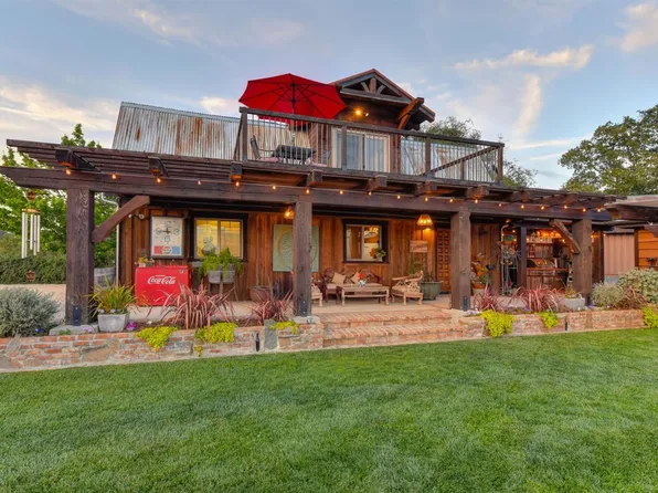 8010 Mount Vernon Rd, Auburn, CA 95603