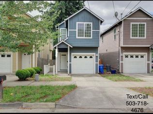 8442 SE Clinton St, Portland, OR 97266