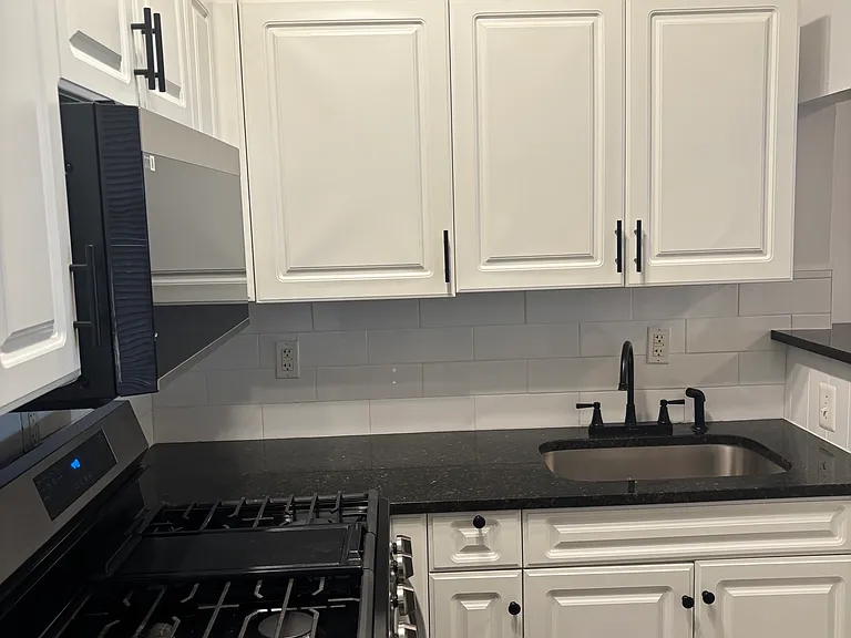 1208 Federal St #1 — Photo 9