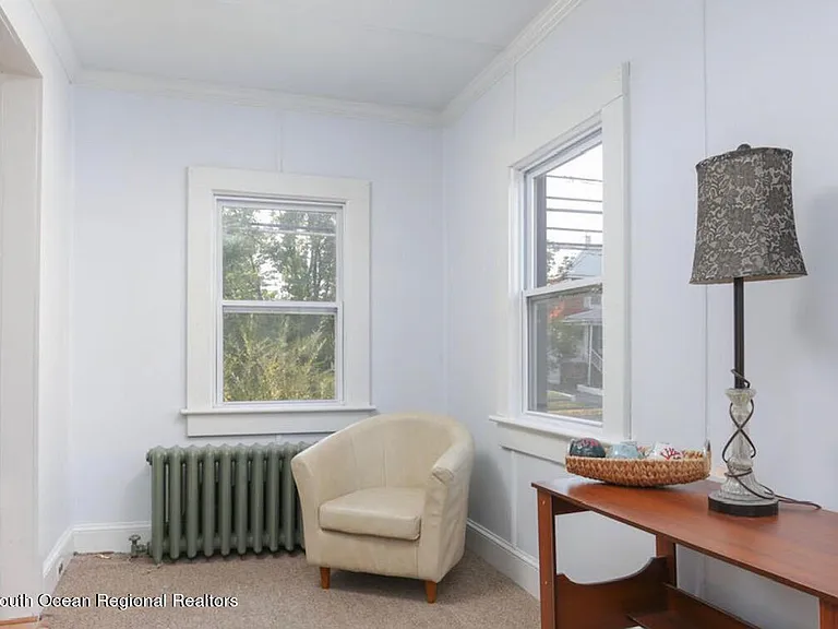 713 18th Ave — Photo 9