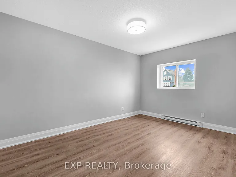529 Elm St #1 — Photo 16