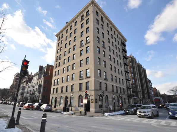 68 Beacon St #2E, Boston, MA 02108