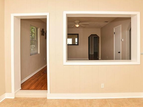 5th image of 1207 King Ave