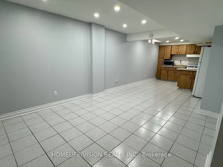 492 Raymerville Dr #BASEMENT — Photo 8