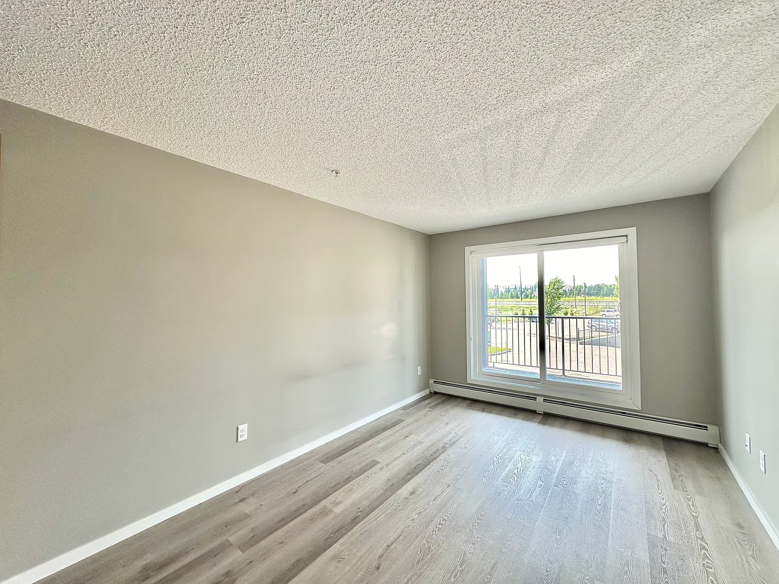 225 148 Ebbers Way Boulevard — Photo 2