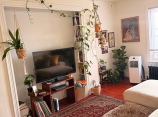 1311 S Broad St APT 4, Philadelphia, PA 19147