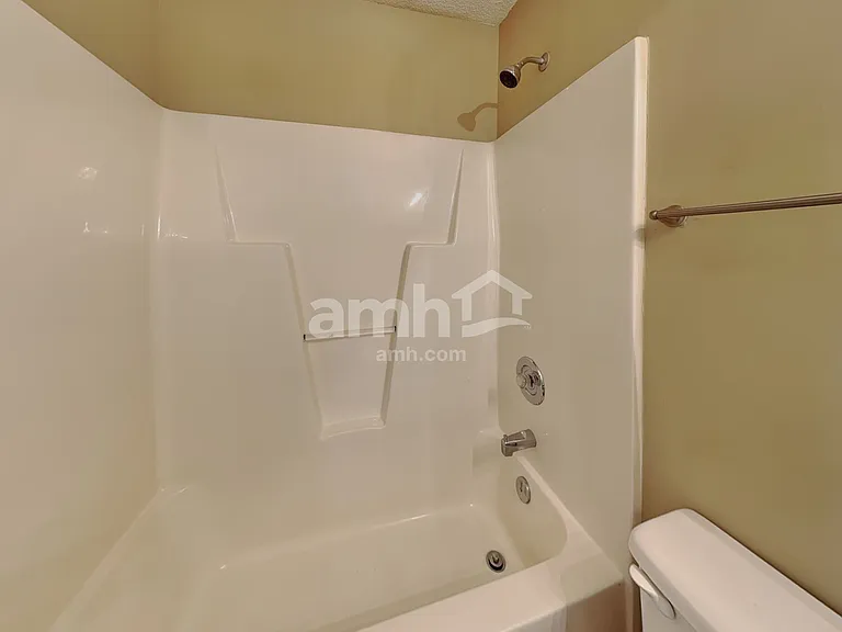 706 Bellmeade Bay Dr — Photo 16