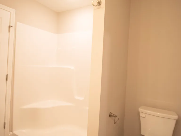 106 Woodsedge Dr #B — Photo 10