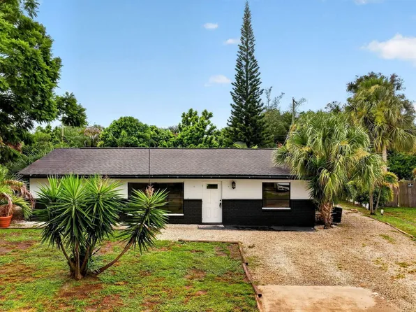 820 SE 13th St, Stuart, FL 34994