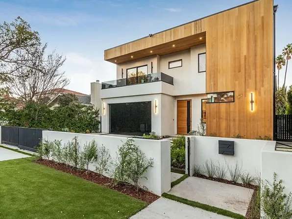 15015 Otsego St, Sherman Oaks, CA 91403