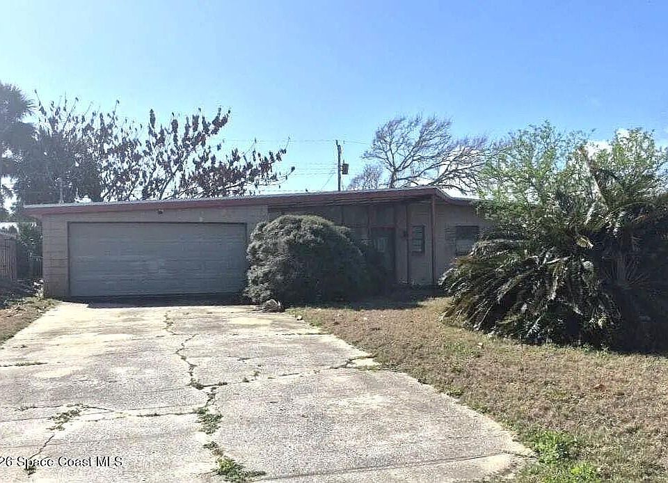 1st image of 100 Carolyn Ter