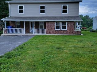 8683 Orchard Rd, Spring Grove, PA 17362