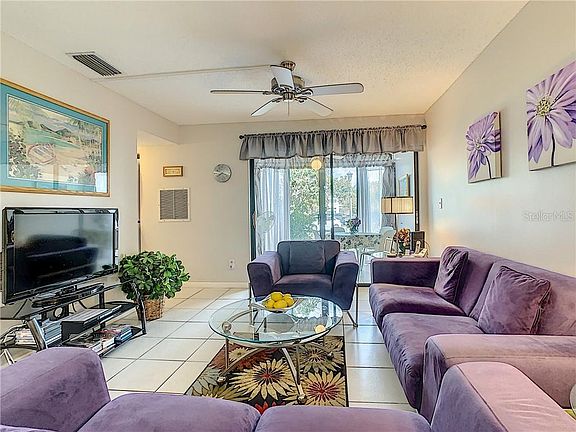 5th image of 3969 Atrium Dr