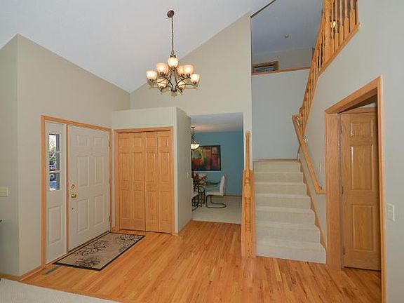 3rd image of 16521 Mayfield Dr
