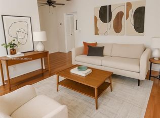 1300 N 17th Ave APT 207, Hollywood, FL 33020