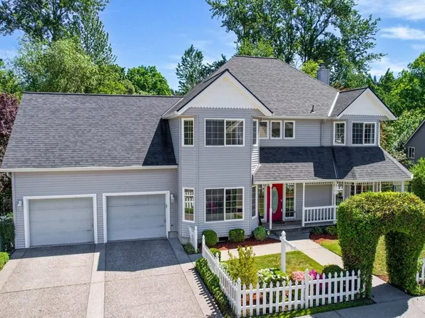 2812 SW Mawrcrest Ave, Gresham, OR 97080