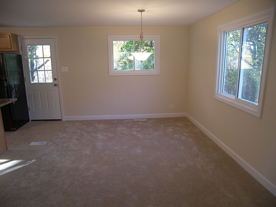 1st image of 1421 Arlington Ln