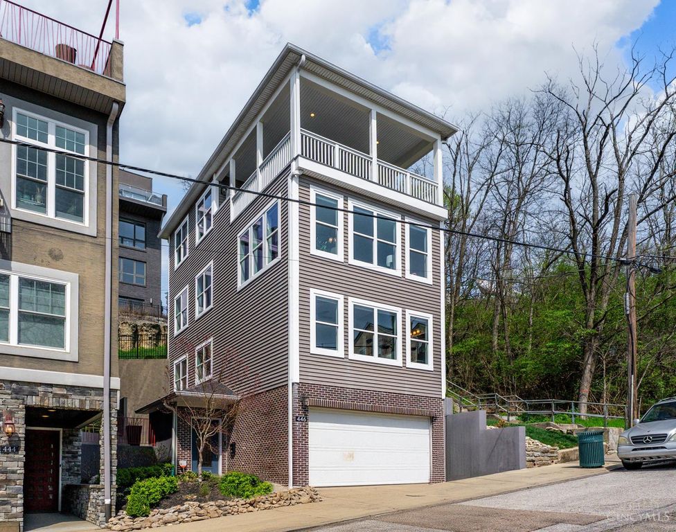 Real estate listing image