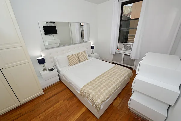 Rented by Corcoran | media 51