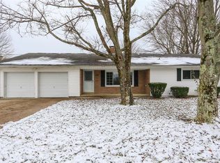 301 Castle Ave, Mount Orab, OH 45154