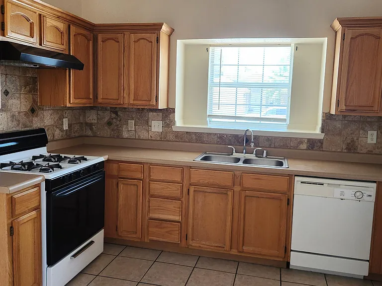 12565 Tierra Norte Rd — Photo 9