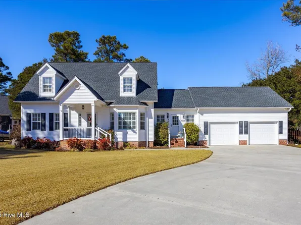 6506 Walden Pond Lane, Southport, NC 28461
