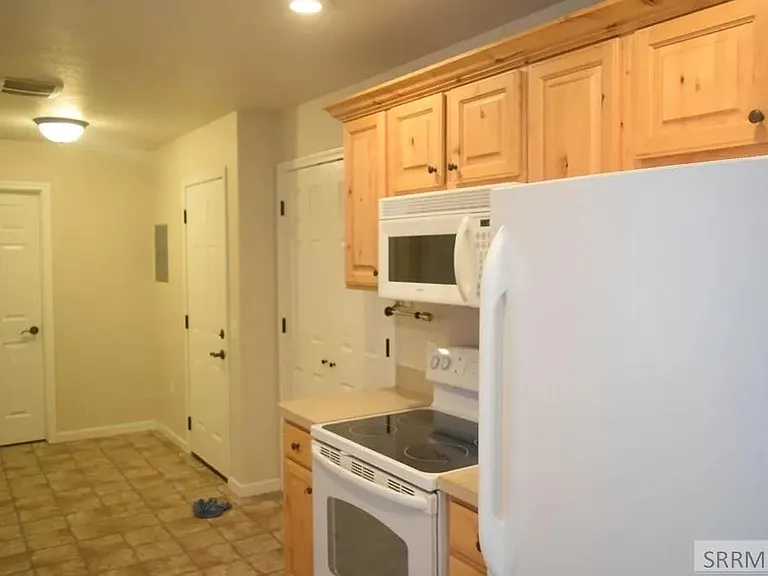 405 Dugout Way #405 — Photo 11