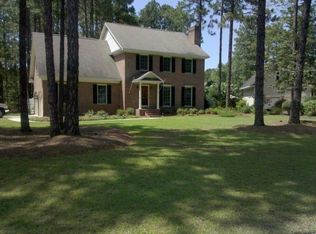 694 Stockbridge Ct, Fayetteville, NC 28311