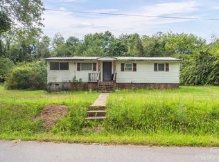 1006 Randolph St, Statesville, NC 28677