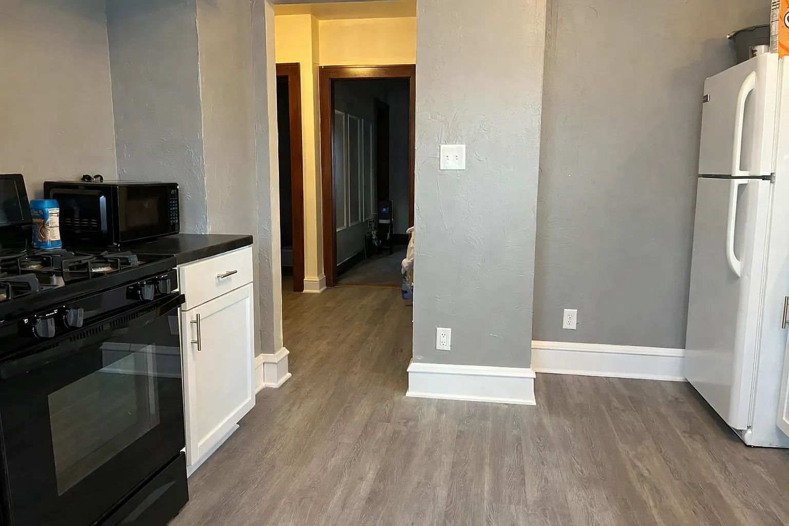 2 bed, 1300 sqft, $1,500 — Photo 4
