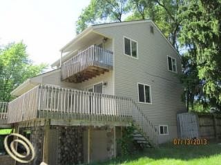 3rd image of 5536 Oster Dr
